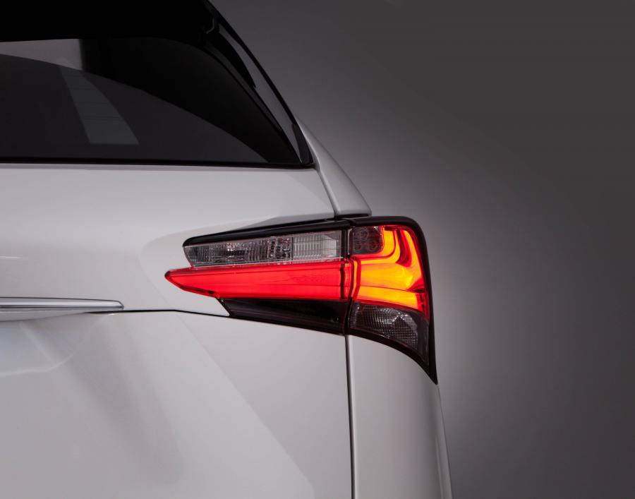  Lexus NX200t F-Sport 2014 года  (фото 21 из 84)